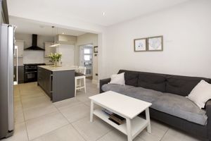 Photo 19- click for photo gallery